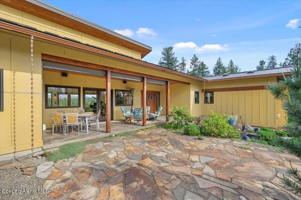 19712 N Cottagewood Lane Rathdrum ID 83858