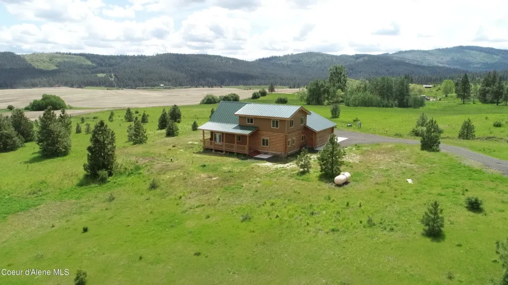 293 Vine Maple Desmet ID 83824