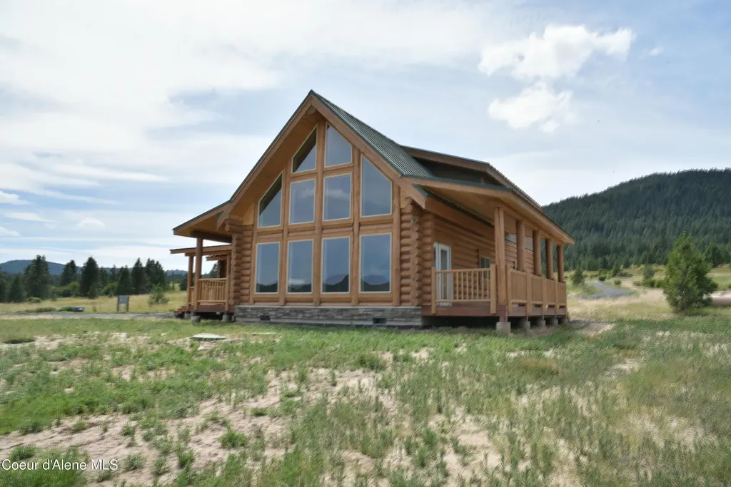 293 Vine Maple Desmet ID 83824