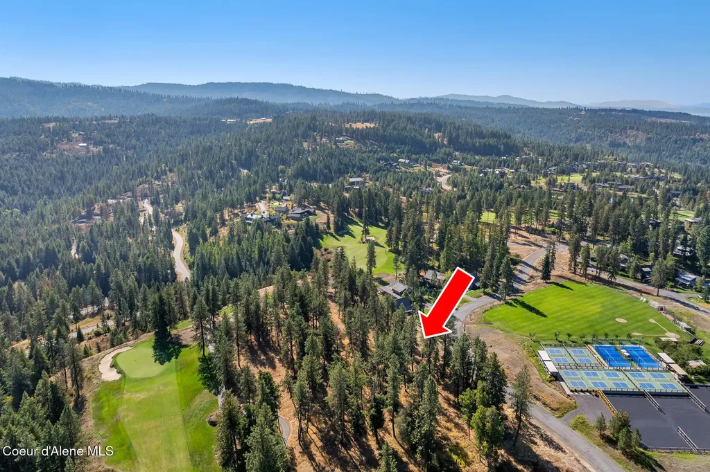 6446 S Old Barn Road Harrison ID 83833
