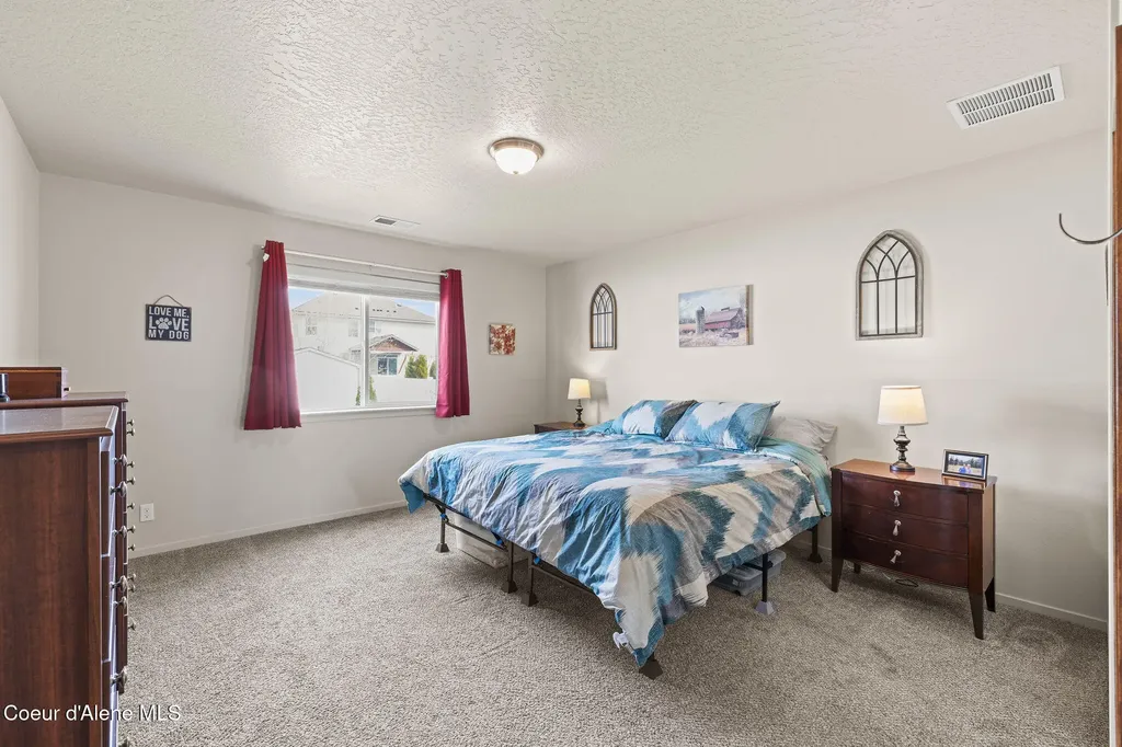 4089 W Belgrave Way Hayden ID 83835