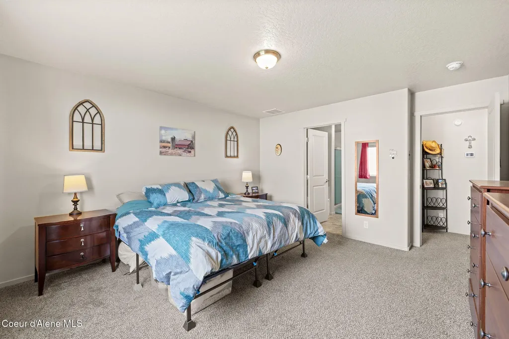4089 W Belgrave Way Hayden ID 83835