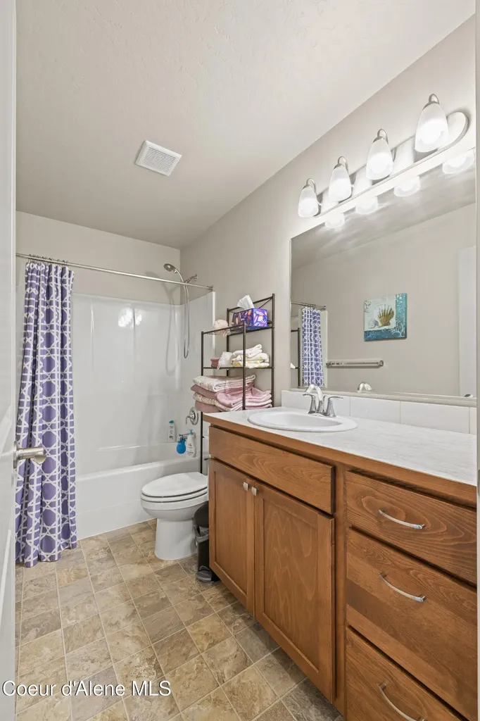 4089 W Belgrave Way Hayden ID 83835