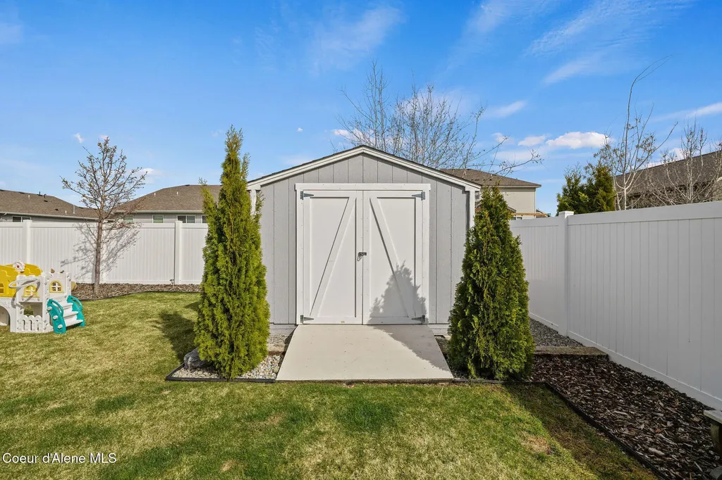 4089 W Belgrave Way Hayden ID 83835