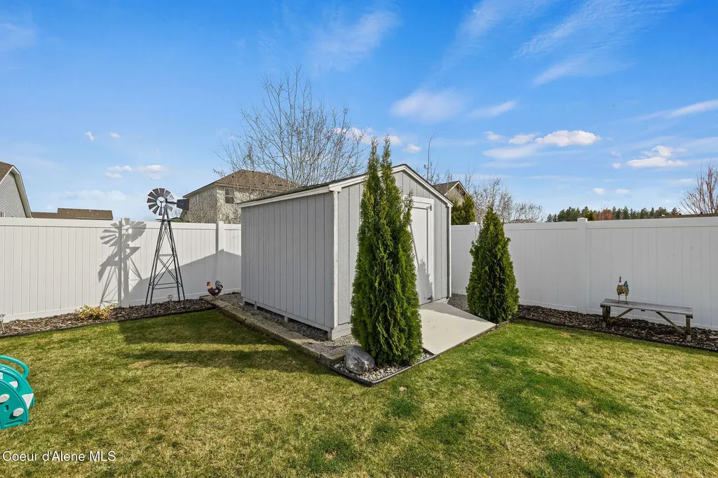4089 W Belgrave Way Hayden ID 83835