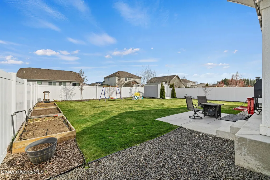 4089 W Belgrave Way Hayden ID 83835