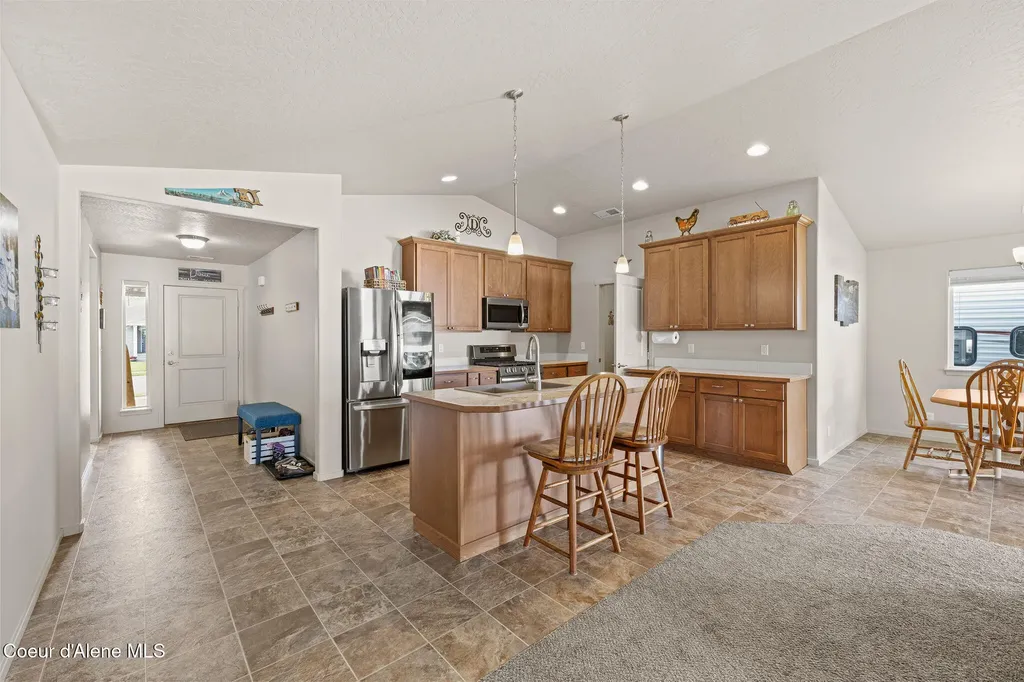 4089 W Belgrave Way Hayden ID 83835