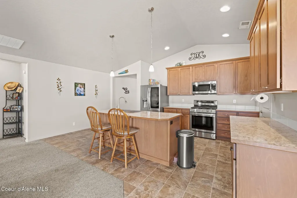 4089 W Belgrave Way Hayden ID 83835