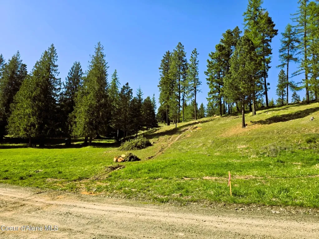 Nka E Emerald Drive Harrison ID 83833