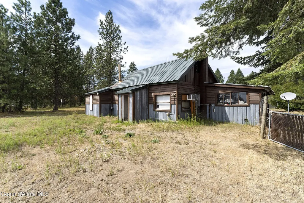 11248 N Bruss Road Rathdrum ID 83858
