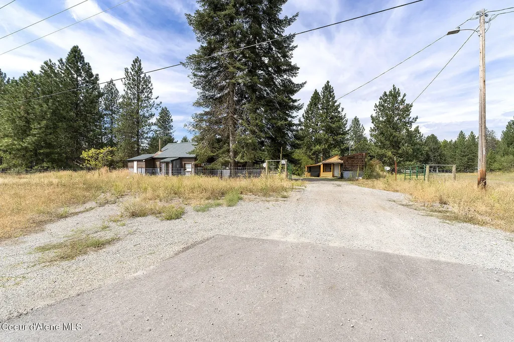 11248 N Bruss Road Rathdrum ID 83858
