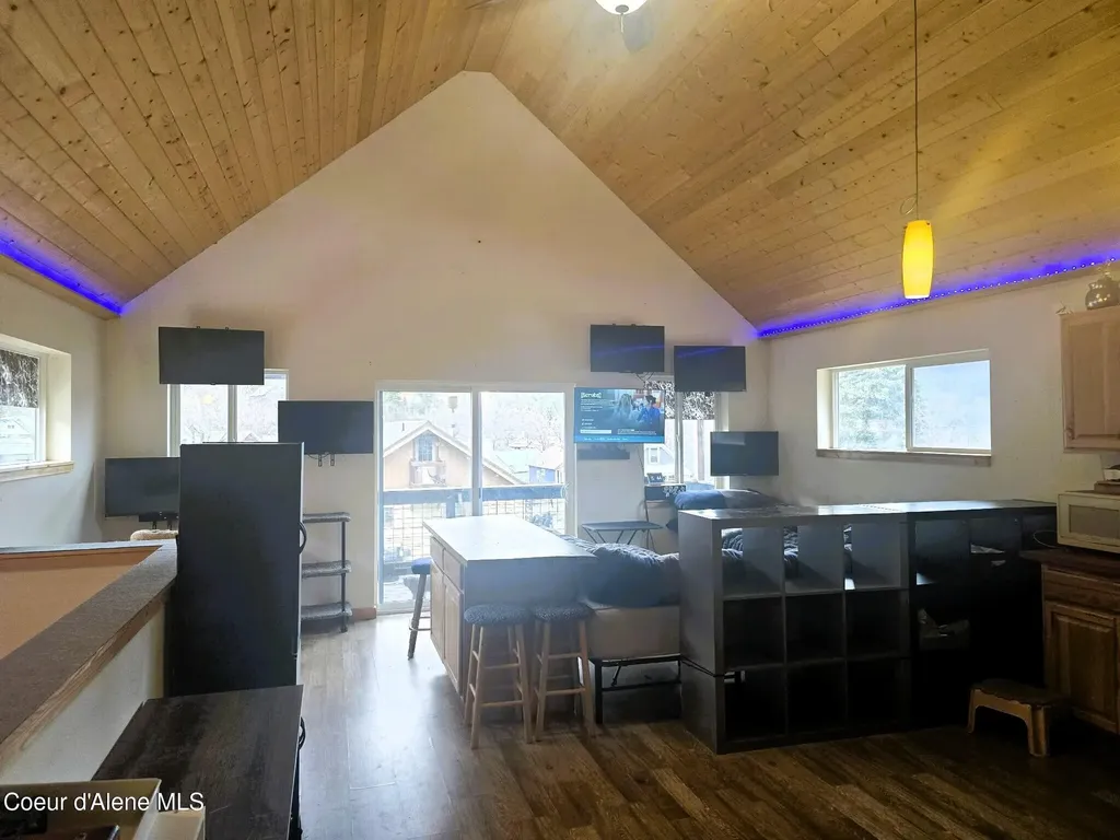 9 Kellogg Avenue Kellogg ID 83837