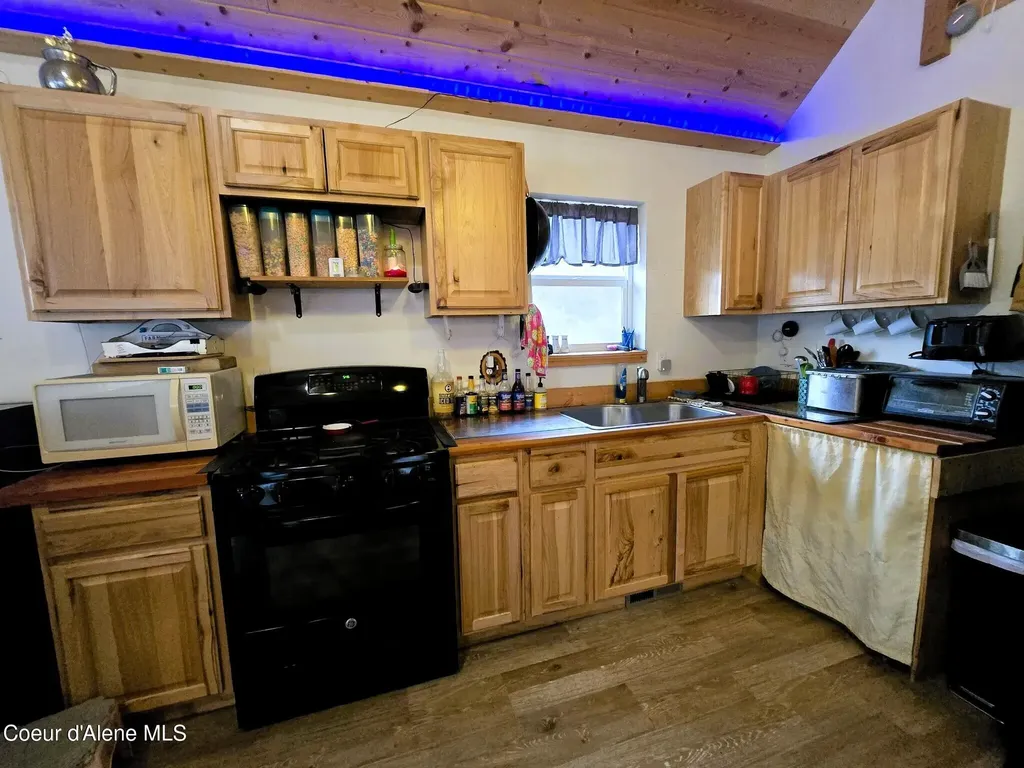 9 Kellogg Avenue Kellogg ID 83837