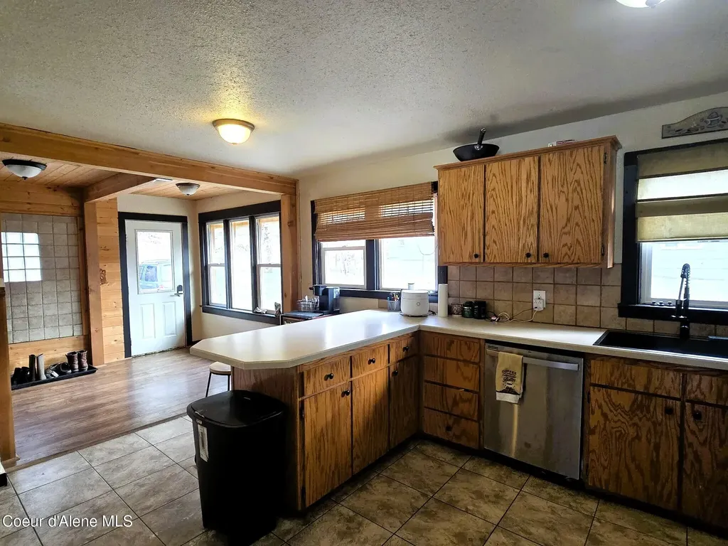 9 Kellogg Avenue Kellogg ID 83837