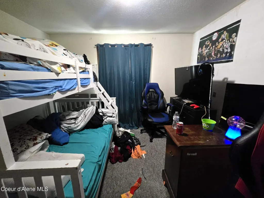 6225 W Rhode Island Street Spirit Lake ID 83869