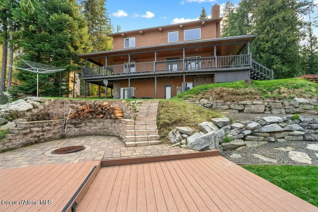 1671 Wooded Acres Drive Sagle ID 83860