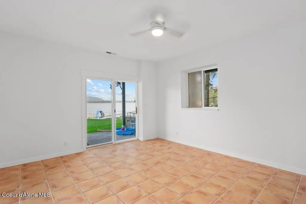 1671 Wooded Acres Drive Sagle ID 83860