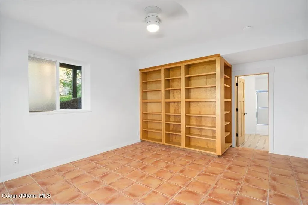 1671 Wooded Acres Drive Sagle ID 83860