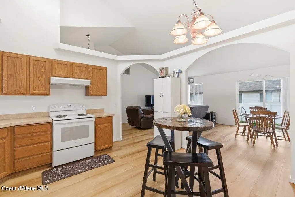 1083 N Tubsgate Court Post Falls ID 83854