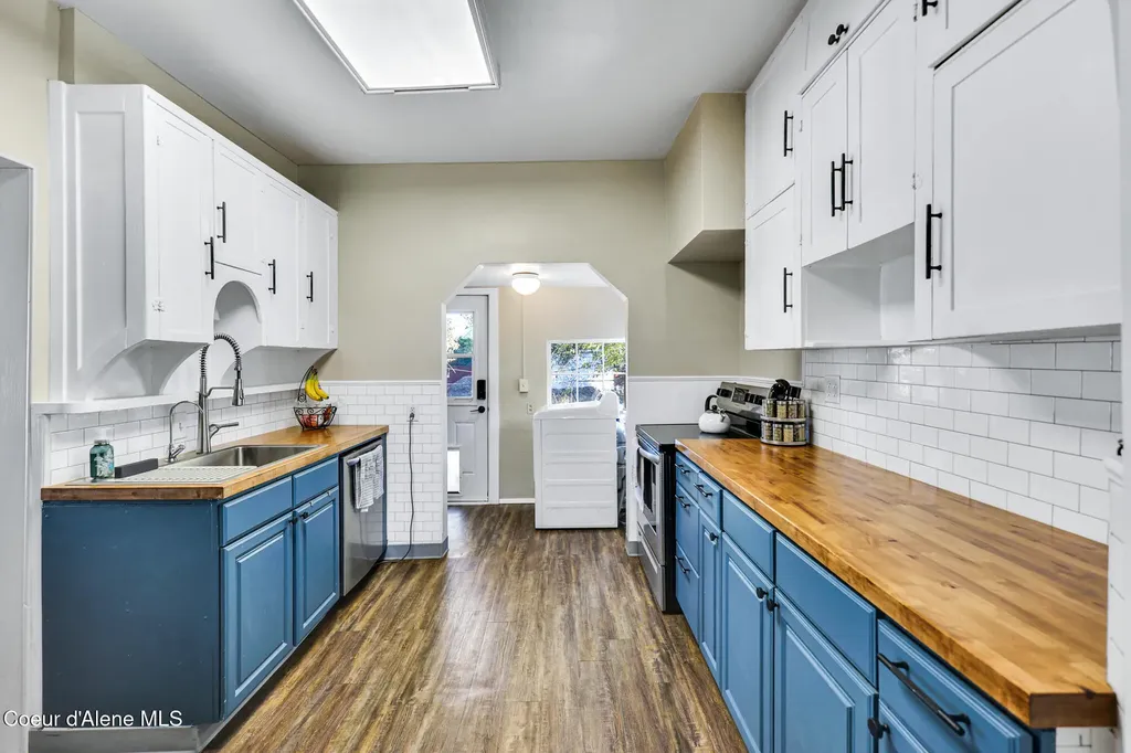 1924 W Indiana Avenue Spokane WA 99205