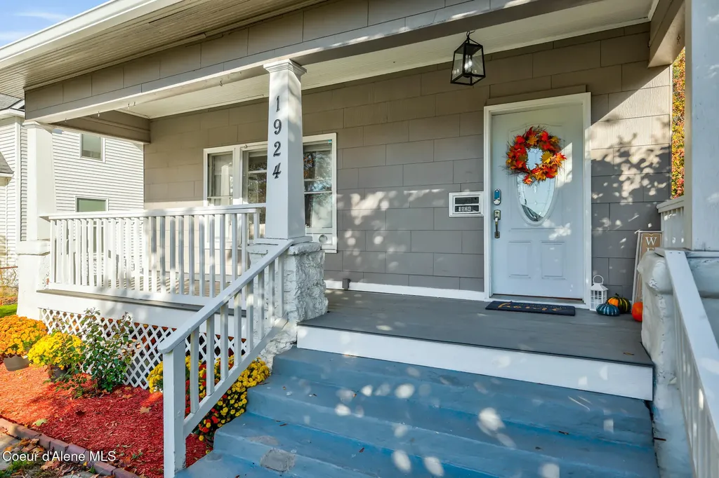 1924 W Indiana Avenue Spokane WA 99205