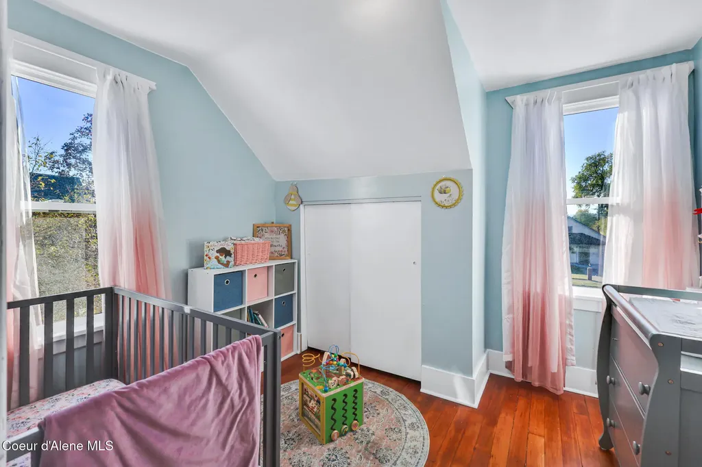 1924 W Indiana Avenue Spokane WA 99205