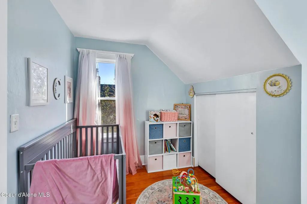 1924 W Indiana Avenue Spokane WA 99205