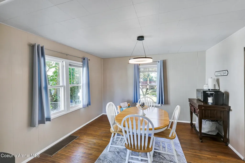 1924 W Indiana Avenue Spokane WA 99205