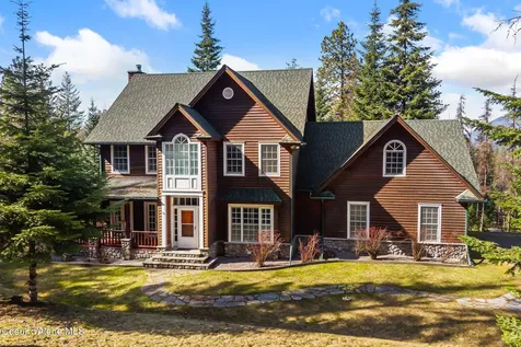 516 Kiebert Loop Hope ID 83836