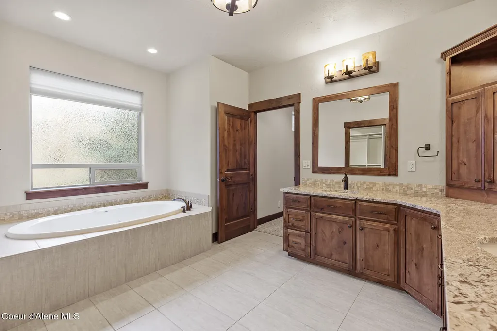 12507 N Pebble Creek Drive Hayden ID 83835