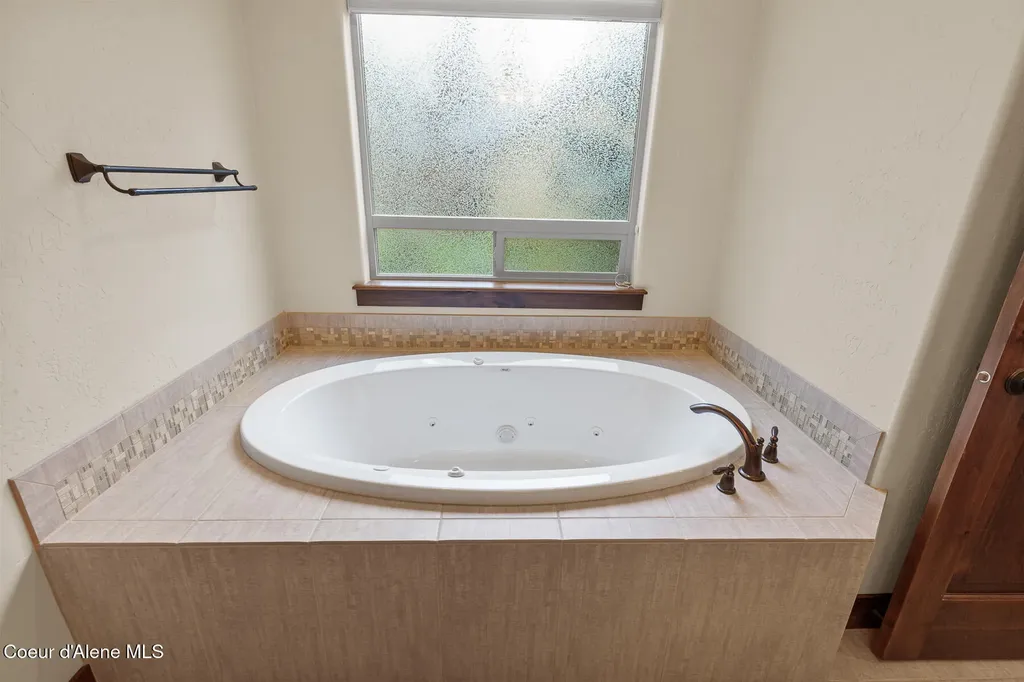 12507 N Pebble Creek Drive Hayden ID 83835