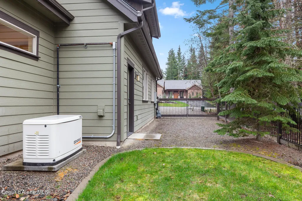 12507 N Pebble Creek Drive Hayden ID 83835