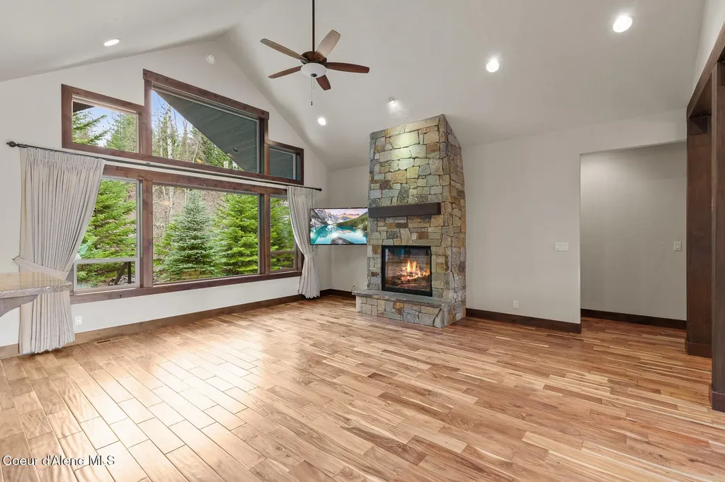 12507 N Pebble Creek Drive Hayden ID 83835
