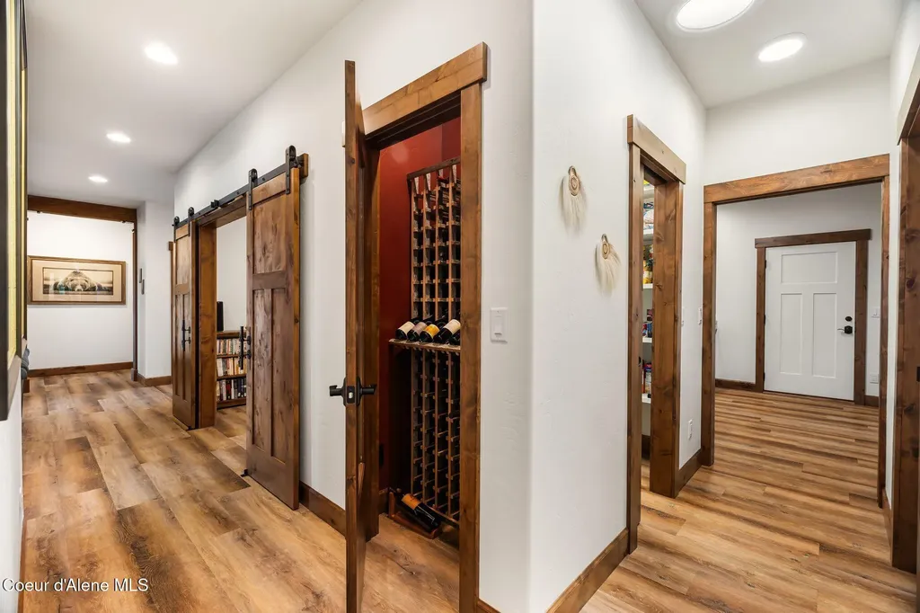 1569 Gooby Road Sandpoint ID 83864