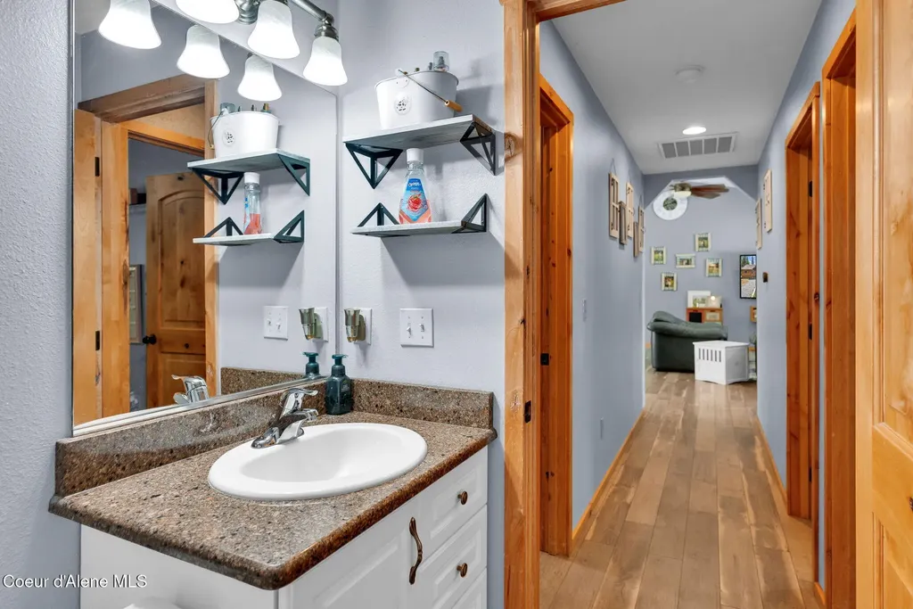 181 E Deer Meadow Lane Blanchard ID 83804