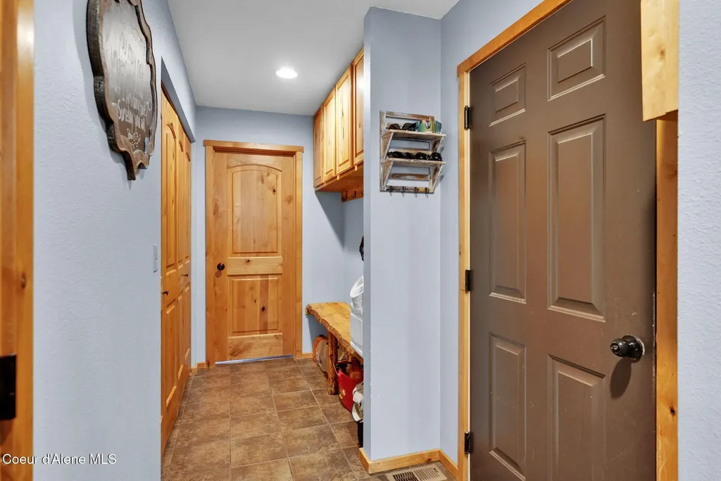 181 E Deer Meadow Lane Blanchard ID 83804