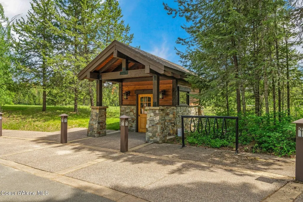 L4 Blk1 (lot 66) Sawyer Avenue Priest River ID 83856