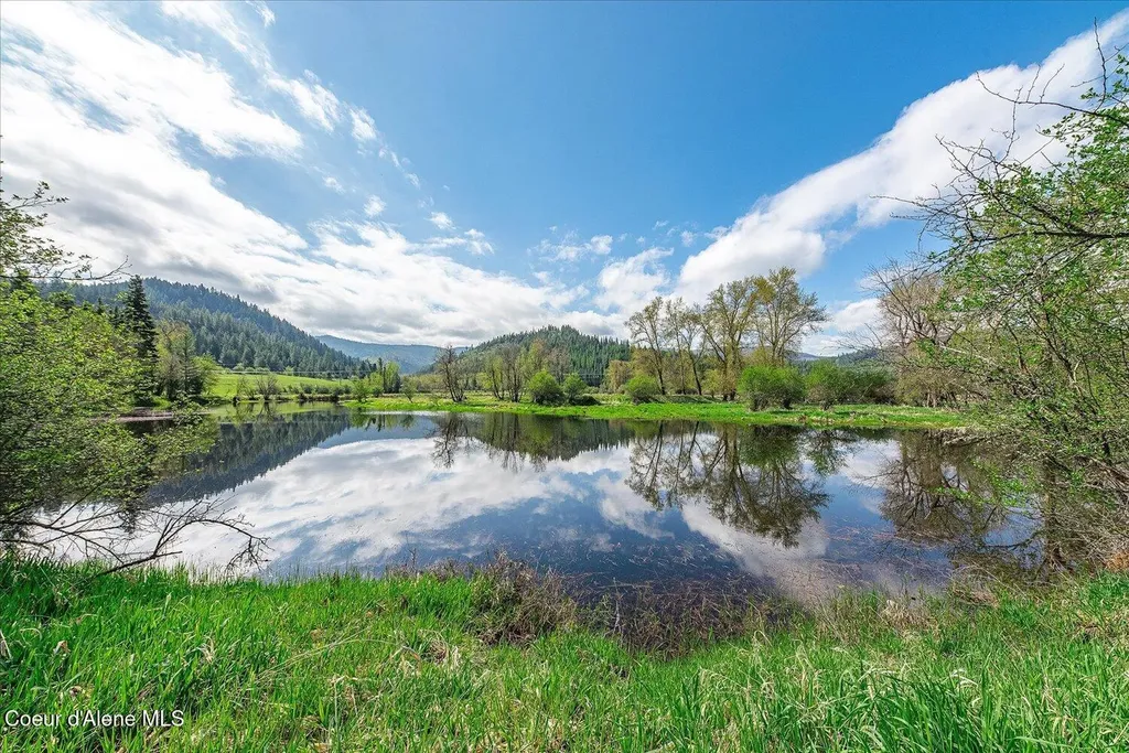 36524 E Canyon Road Cataldo ID 83810