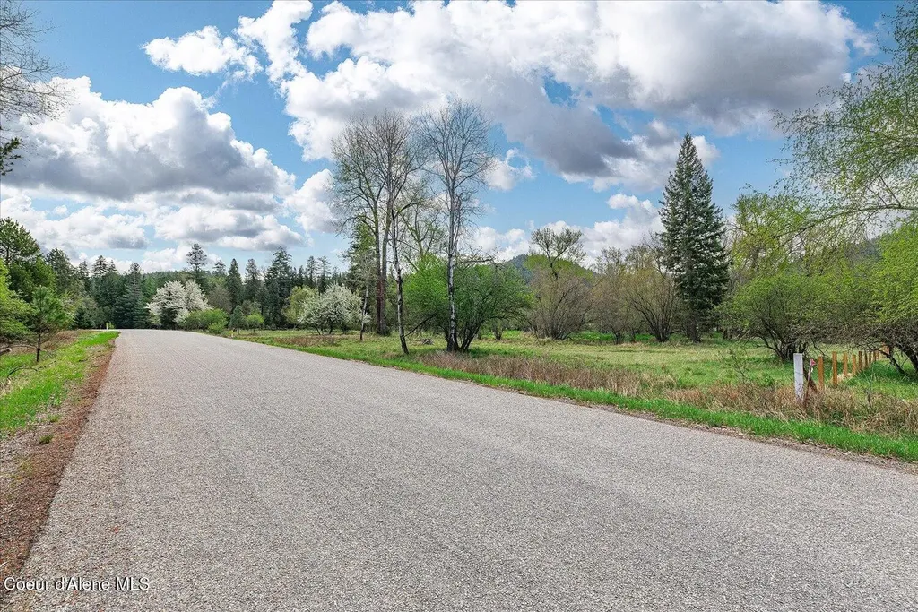 36524 E Canyon Road Cataldo ID 83810