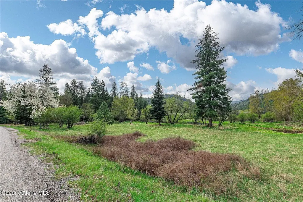 36524 E Canyon Road Cataldo ID 83810