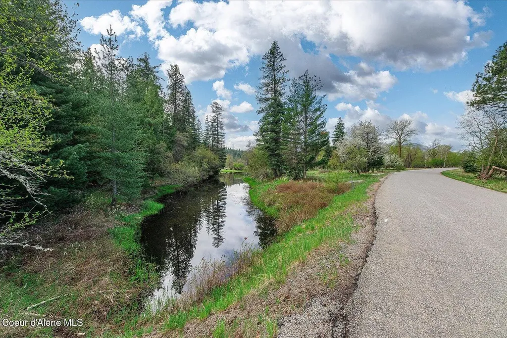 36524 E Canyon Road Cataldo ID 83810
