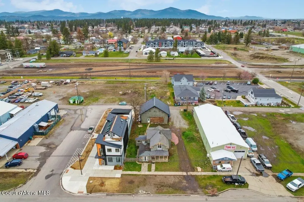 503 E 3rd Avenue Post Falls ID 83854