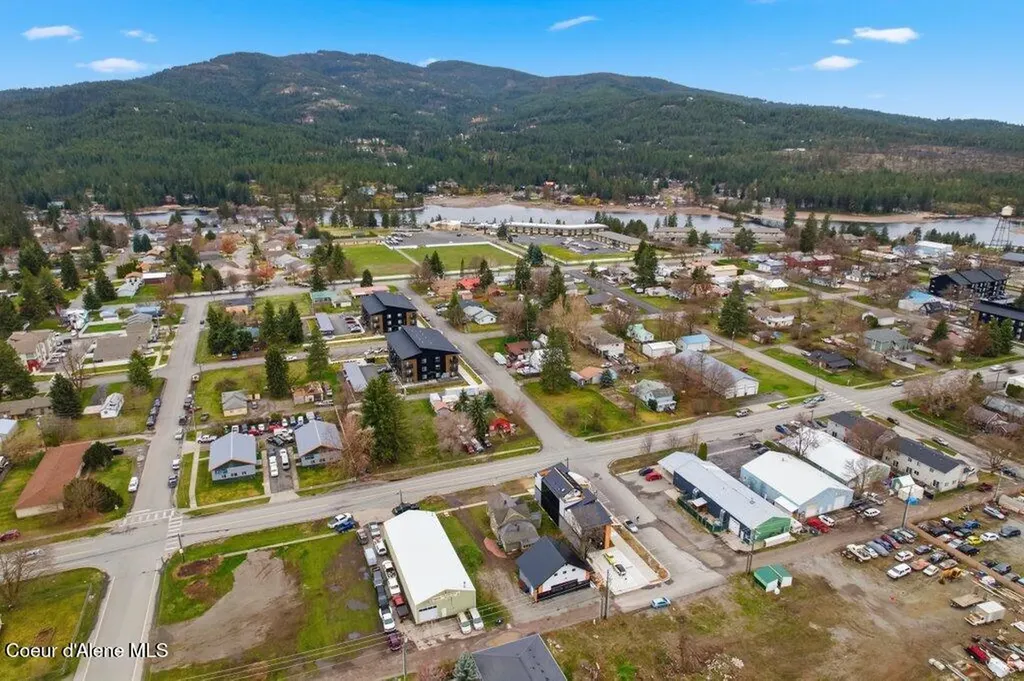 503 E 3rd Avenue Post Falls ID 83854
