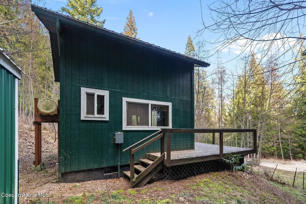 6284 Talache Road Sagle ID 83860