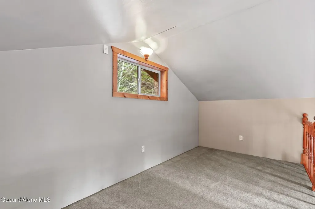 6284 Talache Road Sagle ID 83860