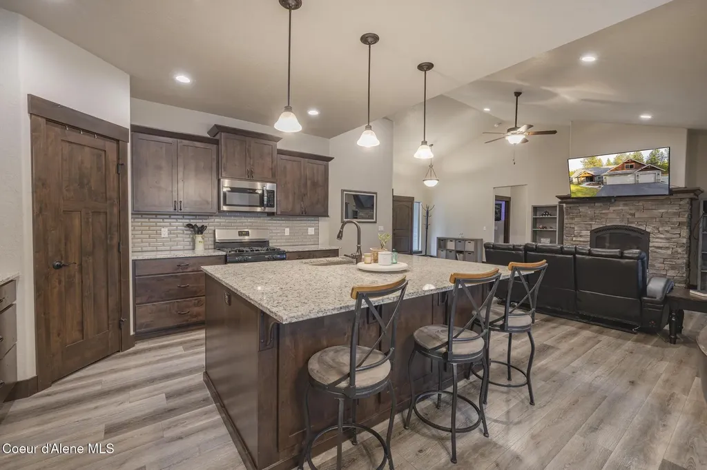 23378 N Prominence Road Rathdrum ID 83858