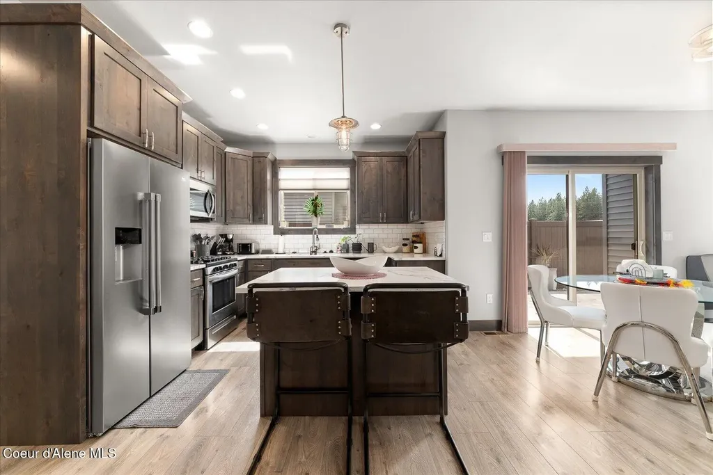 13986 N Rainier Loop Rathdrum ID 83858