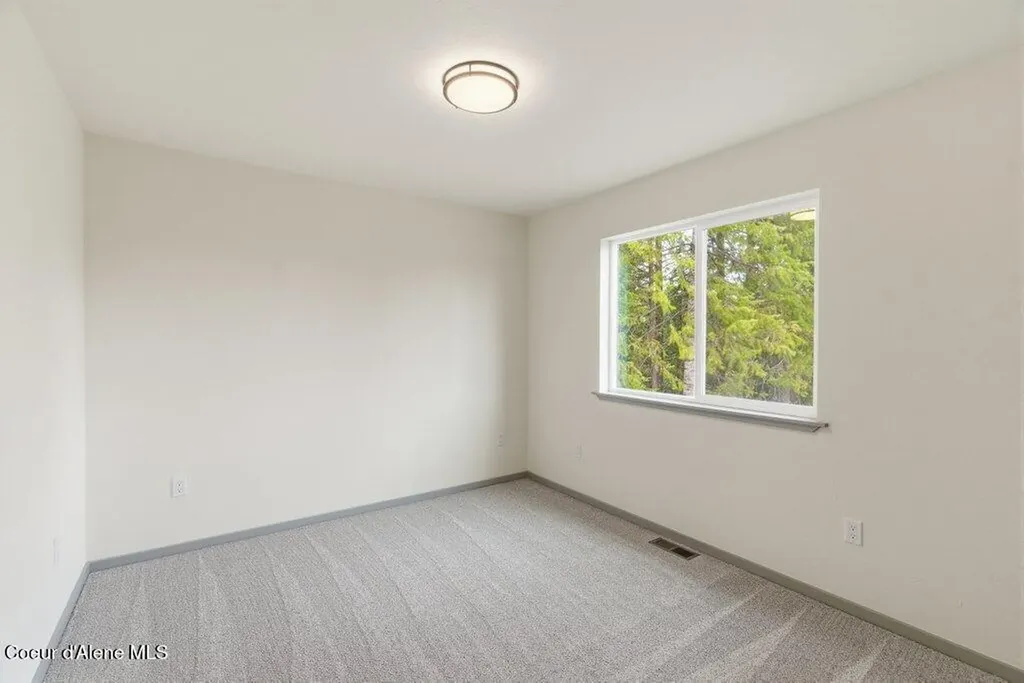 415 F Street Plummer ID 83851
