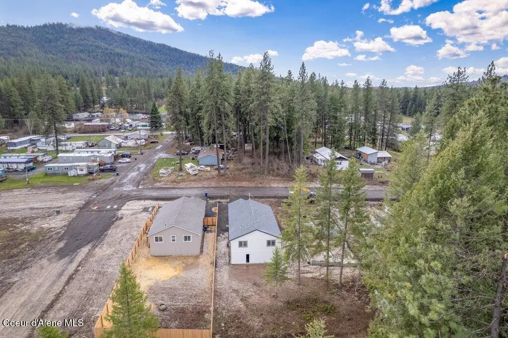 415 F Street Plummer ID 83851