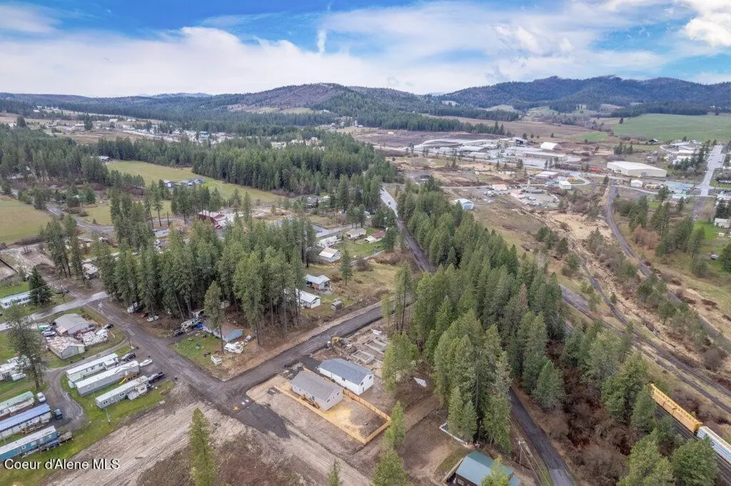 415 F Street Plummer ID 83851